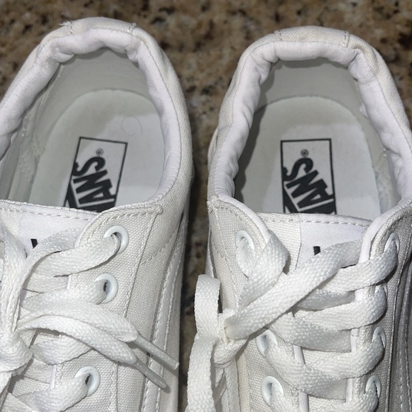 White Vans - Picture 2 of 10